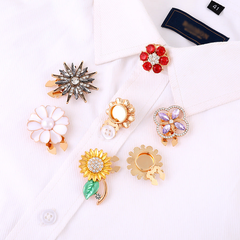 Assorted A Clip-Over Button (1 Piece)