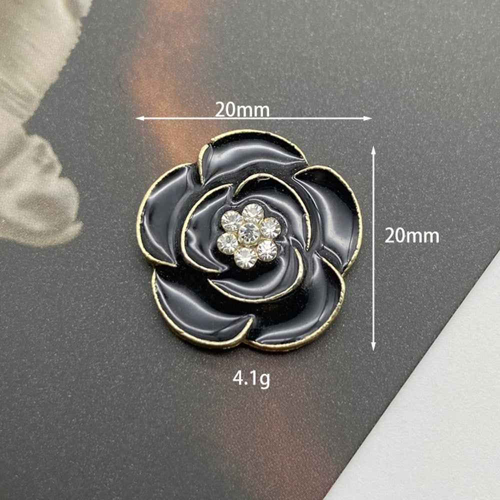 Elegant Bloom Crystal Clip-On Button (1 Piece)