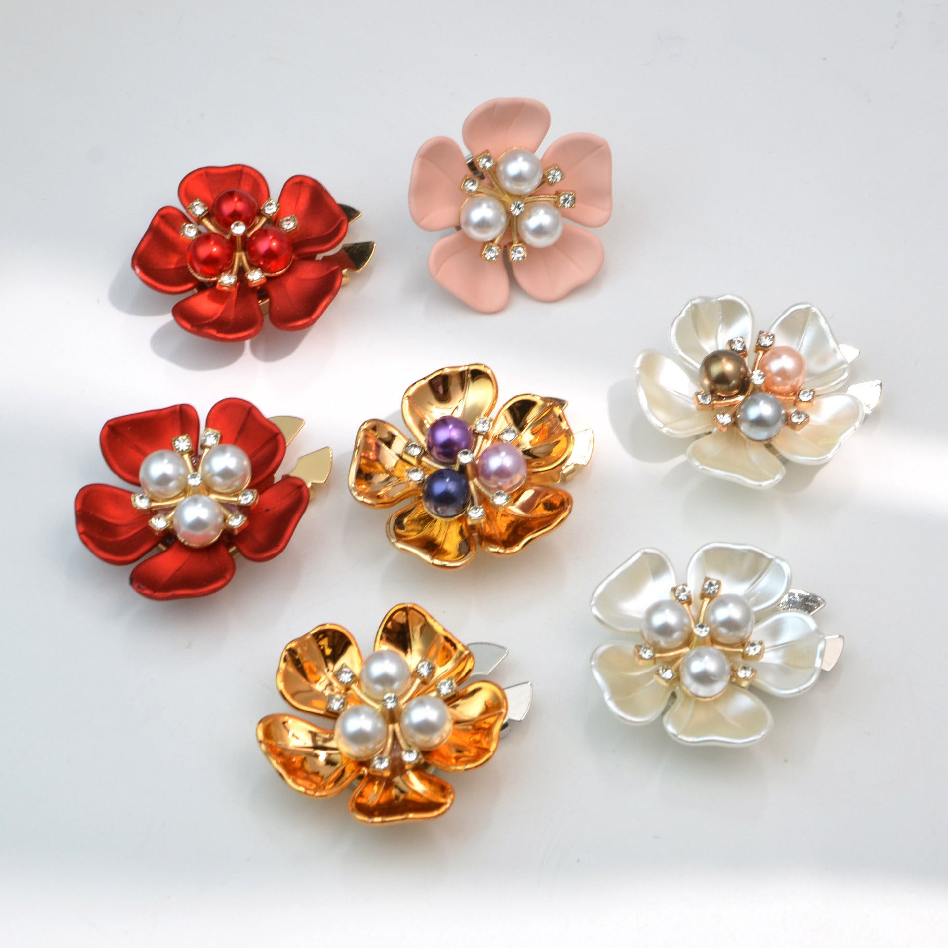 Multi Flower Pearl Bloom Clip-Over Button