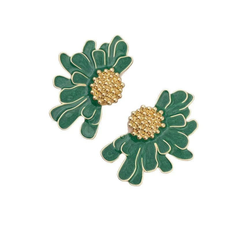 Enamel Daisy Bloom Clip-On Button (1 Pair)