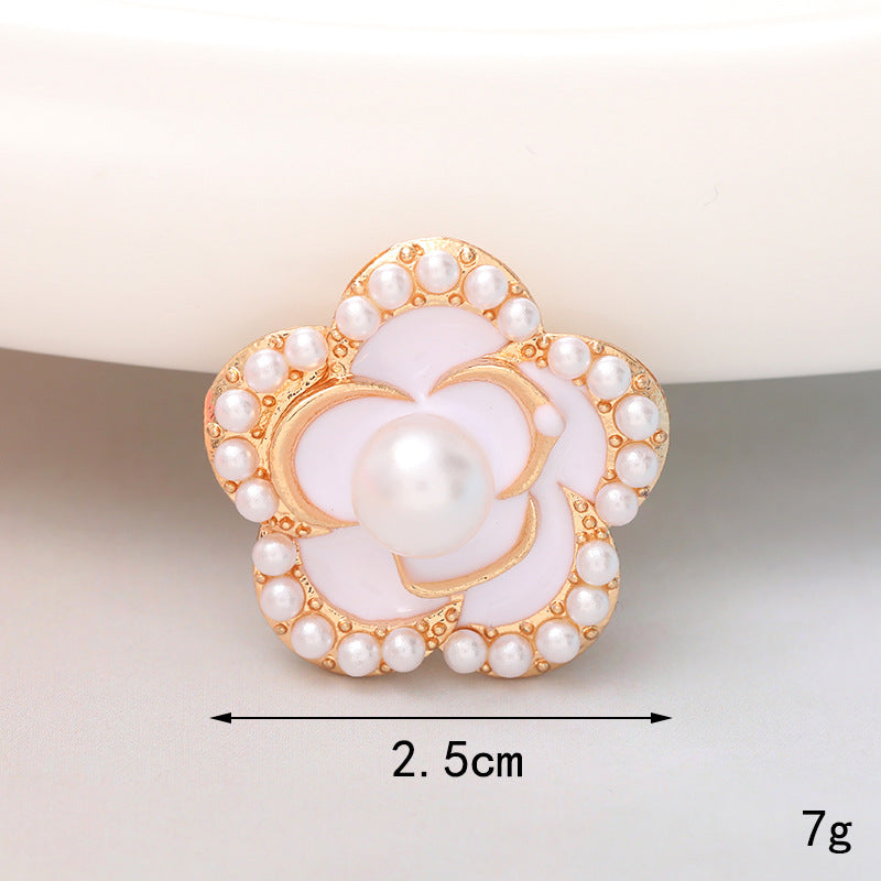 Pearl Camellia Clip-On Button (1 Piece)