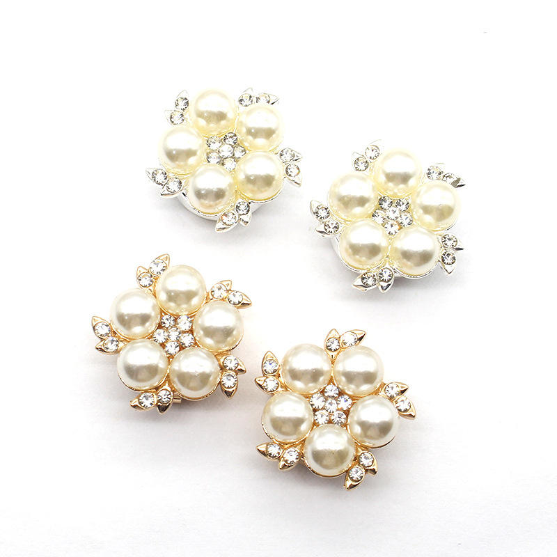 Classic Pearl Cluster Clip-Over Detachable Buttons (1 Piece)
