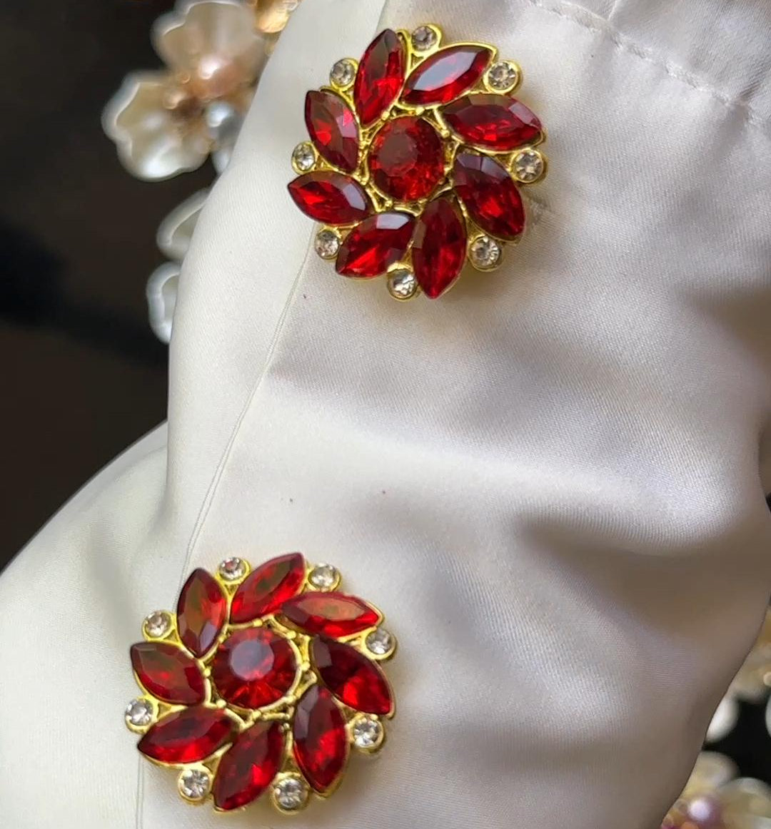 Elegant Enamel Flower Clip-On Button (1 Piece)